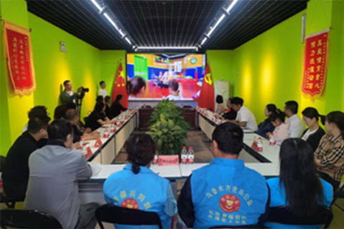 翰墨飄香送溫暖 文化助殘潤(rùn)心田——新疆書(shū)協(xié)開(kāi)展全國(guó)助殘日暨文藝志愿惠民服務(wù)活動(dòng)